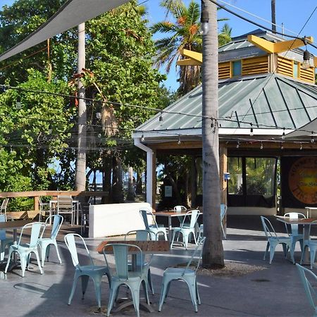 Harborside Suites At Little Harbor Раскин Экстерьер фото